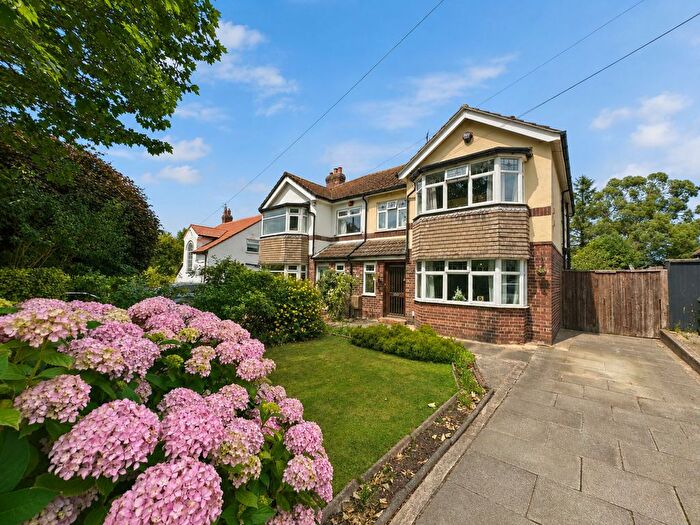 4 Bedroom Semi-Detached House For Sale In Woodchurch Road, Prenton, CH43