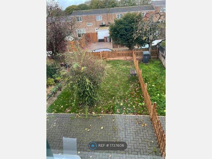 3 Bedroom Terraced House To Rent In Graceway, Stevenage, SG1