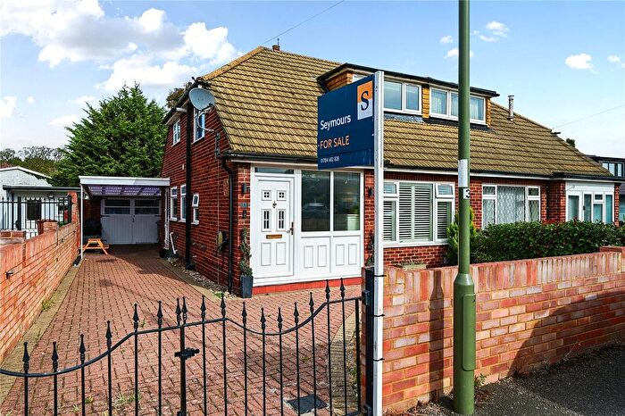 3 Bedroom Semi Detached House For Sale In Stanwell, Surrey, TW19