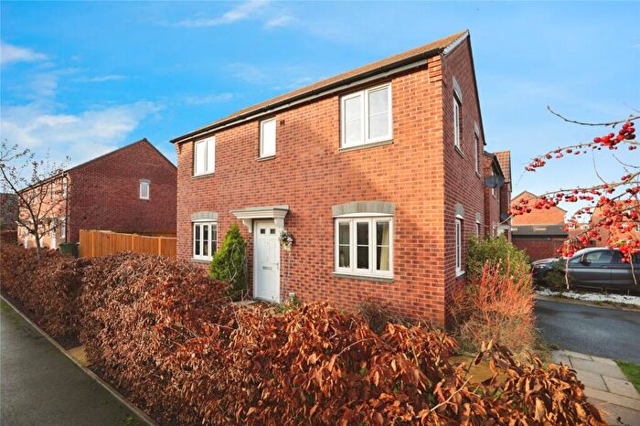 3 Bedroom Detached House For Sale In Rollings Drive, Coventry, West Midlands, CV2