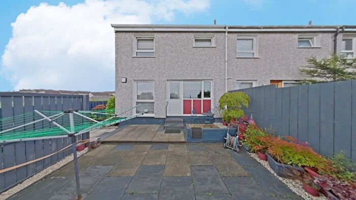 3 Bedroom End Terrace House For Sale In Greenacre Place, Bannockburn, Stirling, FK7