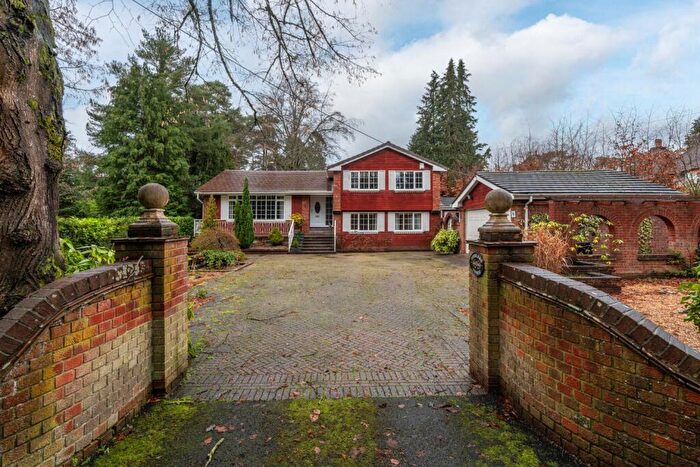 5 Bedroom Detached House For Sale In Moorside Road, West Moors, Ferndown, Dorset, BH22