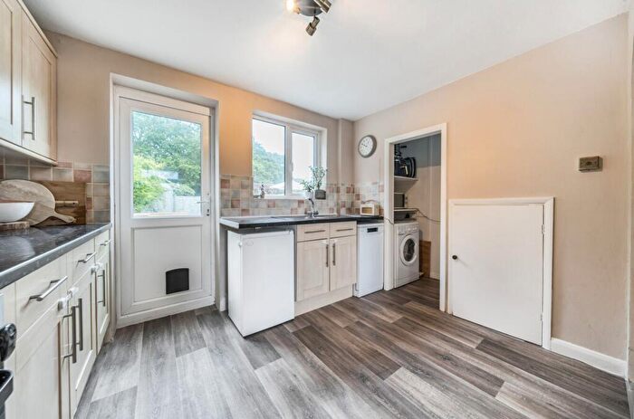 2 Bedroom Terraced House For Sale In Barton Road, Chichester, PO19