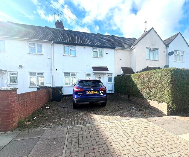 2 Bedroom Terraced House To Rent In Kings Road, Harrow, HA2