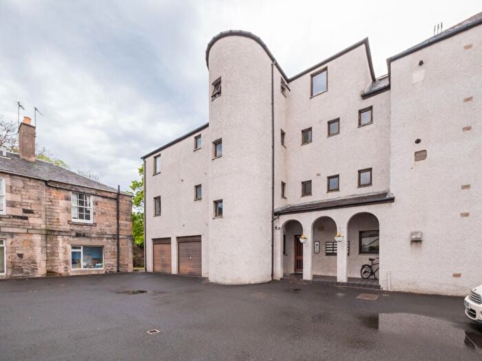 1 Bedroom Flat For Sale In / Malta Green, Stockbridge, Edinburgh, EH4