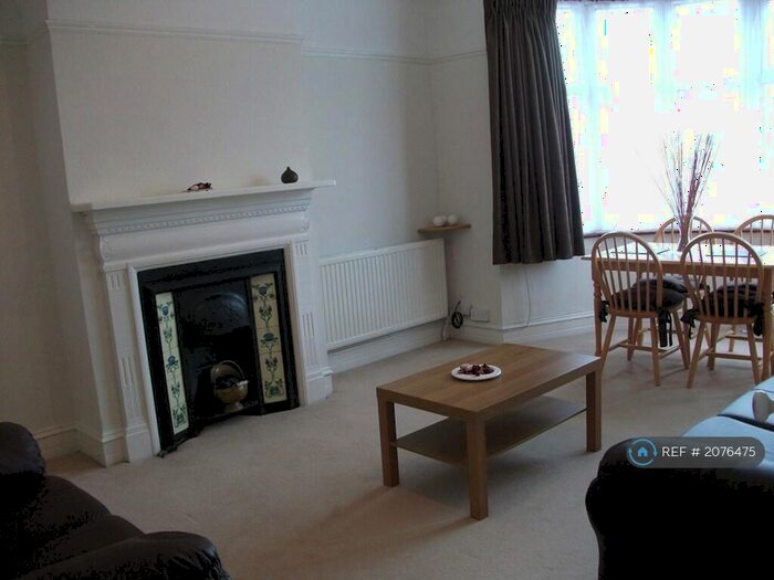 1 Bedroom Maisonette To Rent In Pinner Road, Harrow, HA1