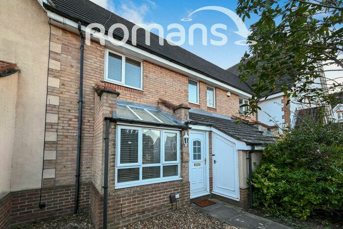 2 Bedroom Terraced House To Rent In Headley Road East, RG5