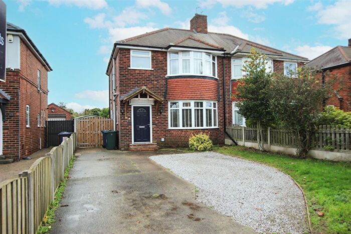 3 Bedroom Semi-Detached House For Sale In Ellers Road, Bessacarr, Doncaster, DN4