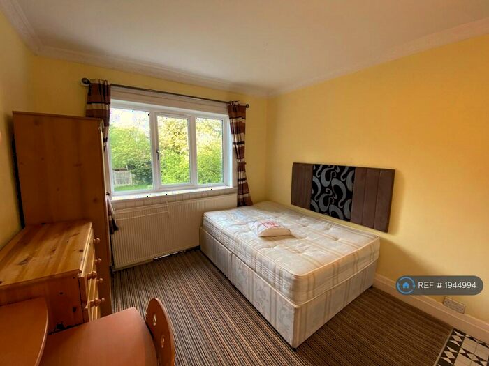 Studio To Rent In Sir Harrys Road, Birmingham, B5