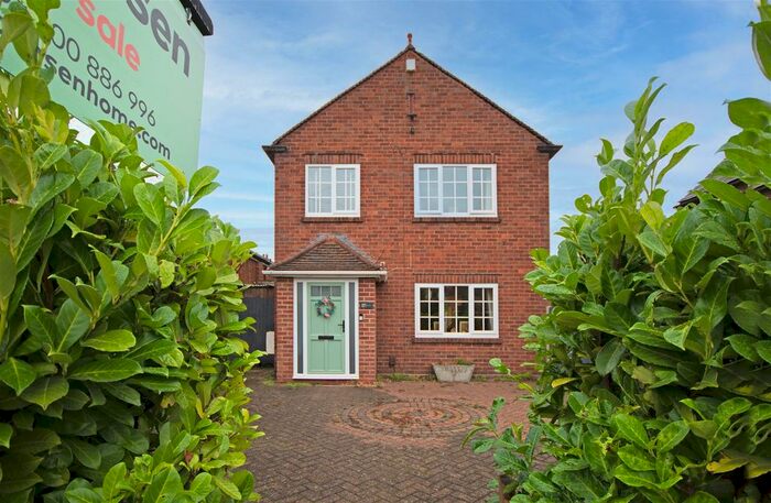 3 Bedroom Detached House For Sale In Main Street, Whittington, Lichfield, Staffordshire, WS14