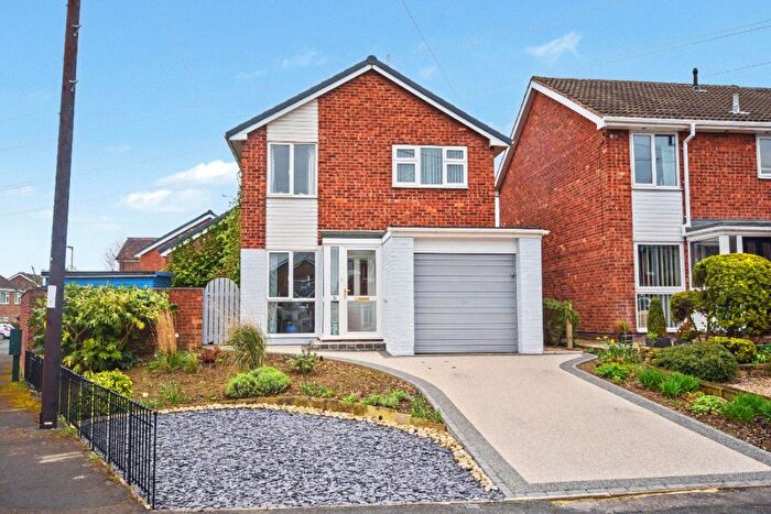3 Bedroom Detached House For Sale In Durkar Fields, Durkar, Wakefield, West Yorkshire, WF4
