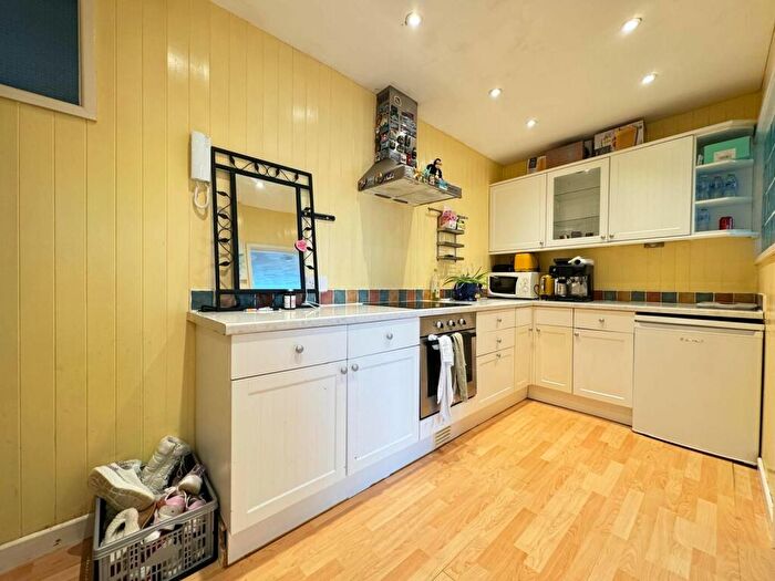 1 Bedroom Flat To Rent In St. Catherines Road, Southbourne, BH6