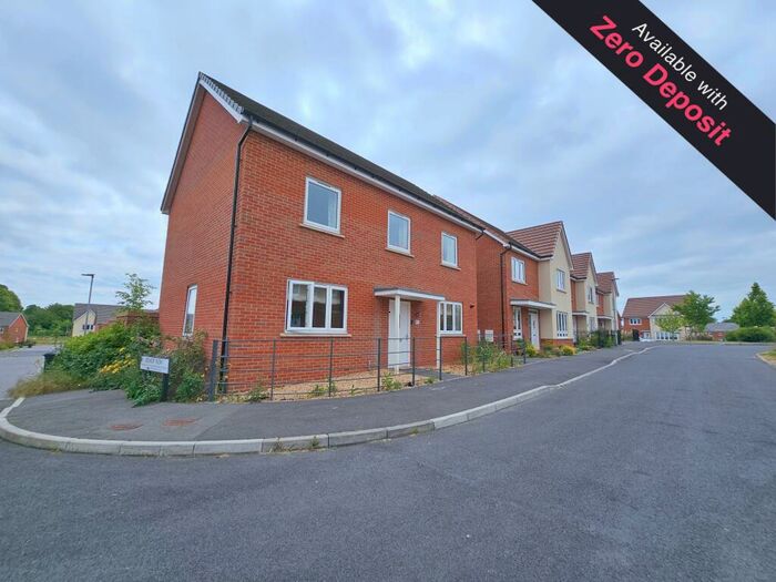 4 Bedroom House To Rent In Robinson Grove, Longhedge, Salisbury, SP4