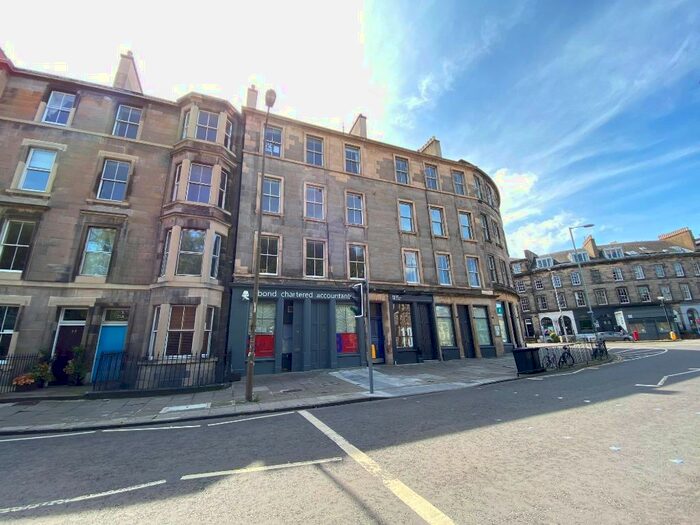 4 Bedroom Flat To Rent In East London Street, New Town, Edinburgh, EH7