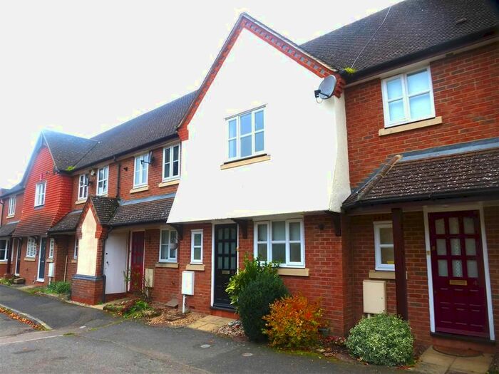 2 Bedroom Property To Rent In Horn Lane, Stony Stratford, Milton Keynes MK11