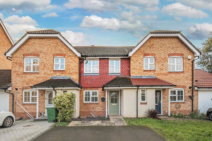 2 Bedroom Terraced House To Rent In Alfriston Close Dartford, DA1