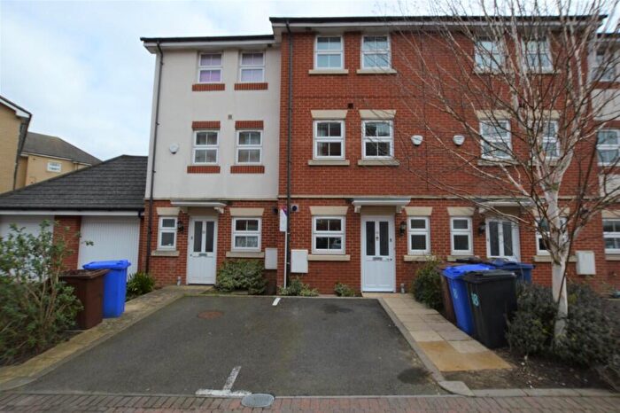 4 Bedroom Terraced House To Rent In Maltings Way, Bury St Edmunds, IP32