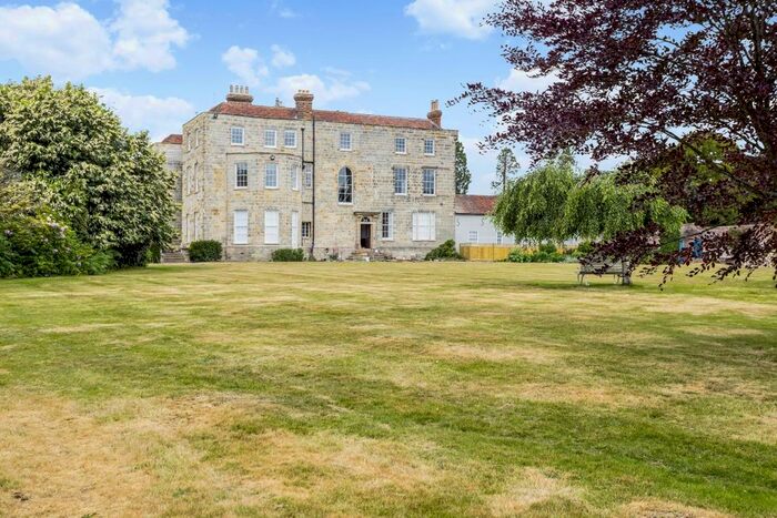 3 Bedroom Flat To Rent In Church Road, Lamberhurst, Tunbridge Wells, TN3