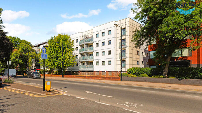 1 Bedroom Flat For Sale In Cygnus Court, Brighton Road, Surrey, Purley, CR8