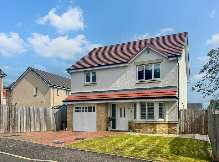 4 Bedroom Detached House For Sale In North Urquhart Place, Dunfermline, KY12