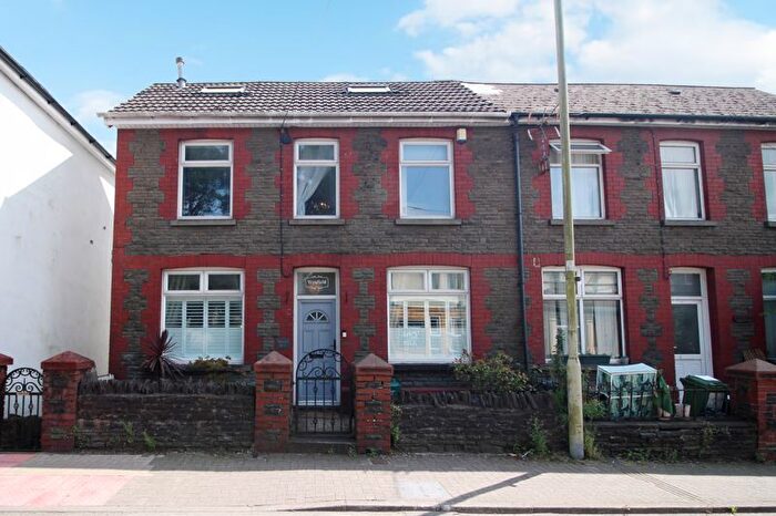 4 Bedroom Semi-Detached House For Sale In Main Road, Llantwit Fardre, Pontypridd, CF38