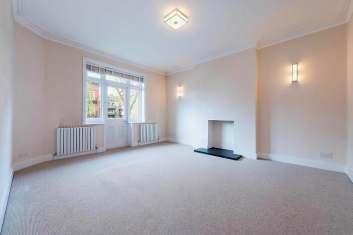 1 Bedroom Flat To Rent In Delaware Mansions, Delaware Road, W9