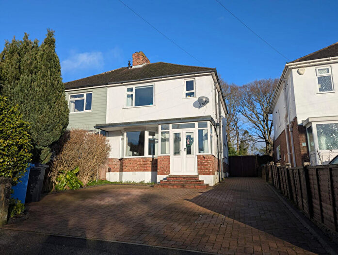 3 Bedroom Semi Detached House For Sale In Evering Avenue, Alderney, Poole, BH12