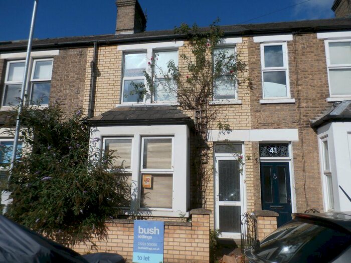 3 Bedroom Property To Rent In Vinery Road, Cambridge, CB1