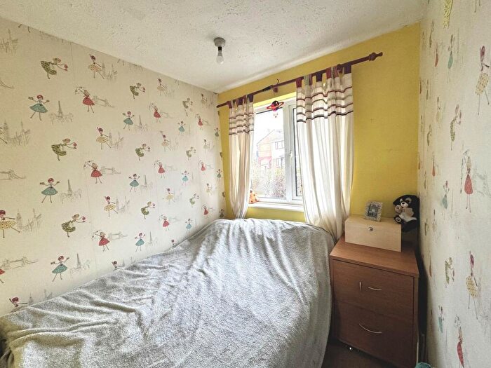 3 Bedroom End Of Terrace House For Sale In Ashford Crescent, Plymouth, PL3