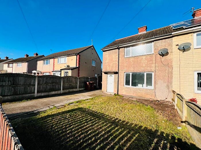 2 Bedroom Semi-Detached House To Rent In Orchard Head Drive, Pontefract, WF8