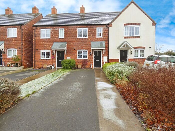 2 Bedroom Semi-Detached House To Rent In Swan Close, Blidworth, NG21