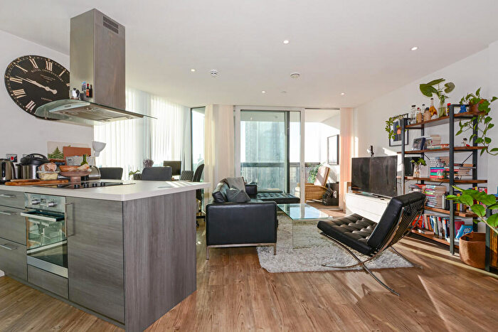 2 Bedroom Apartment For Sale In Ontario Point, Canada Water, SE16