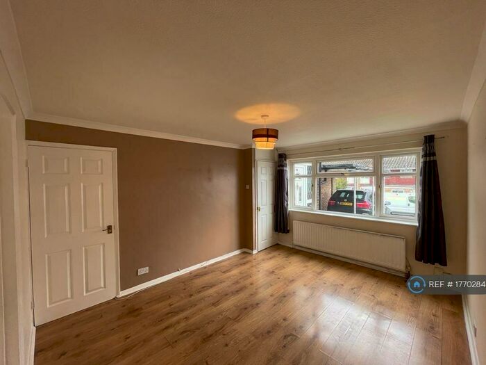 2 Bedroom Terraced House To Rent In Tuscan Drive, Chatham, ME5