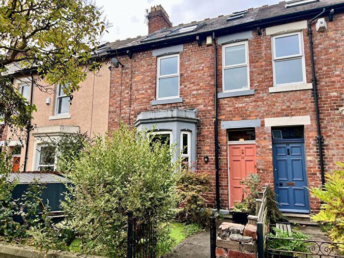 4 Bedroom Terraced House For Sale In Eversley Place, Heaton, NE6