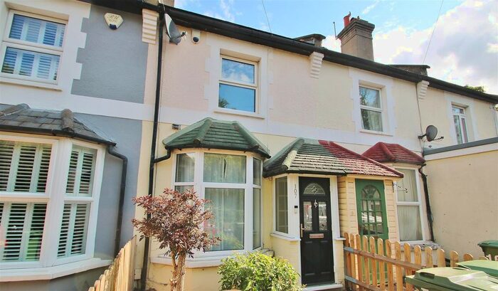 3 Bedroom Terraced House To Rent In Downs Road, Sutton, SM2