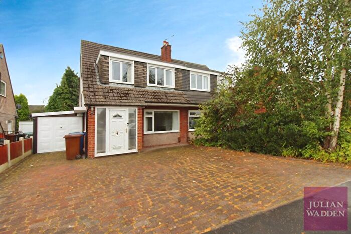 3 Bedroom Semi Detached House To Rent In Lyndhurst Avenue, Hazel Grove, Stockport, SK7