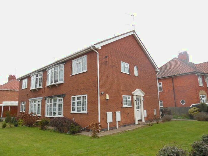 2 Bedroom Flat To Rent In Castleton Boulevard, Skegness, PE25