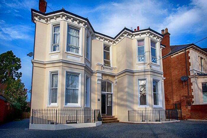 2 Bedroom Apartment To Rent In Lillington Road, Leamington Spa, Warwickshire, CV32