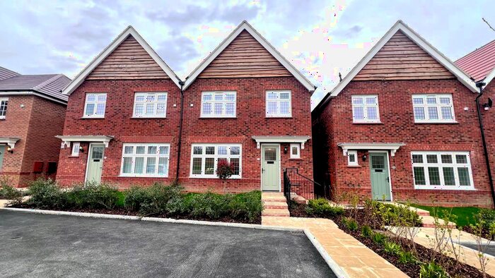 3 Bedroom Semi-detached House To Rent In Neston Road, Swindon, SN3