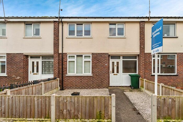 3 Bedroom Terraced House For Sale In Wyndham Road, Chester, Cheshire, CH1