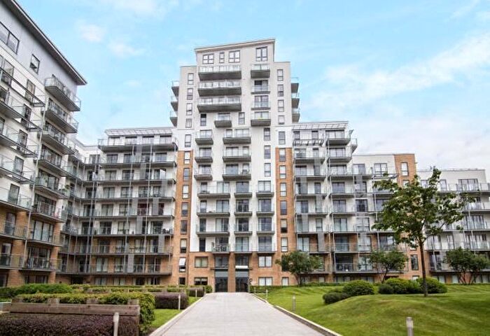2 Bedroom Flat To Rent In Seven Sea Gardens, London, E3