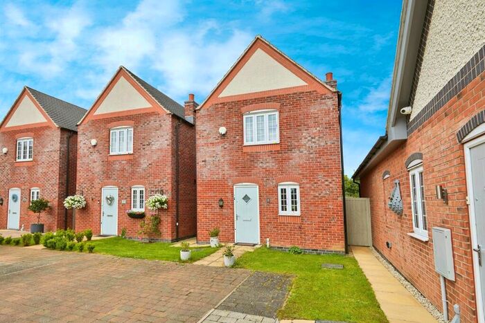 3 Bedroom Detached House For Sale In Bethany Close, Willington, Derby, DE65