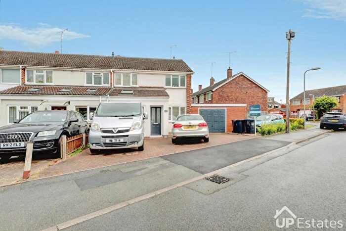3 Bedroom End Of Terrace House For Sale In Court Leet, Binley Woods, Coventry, CV3