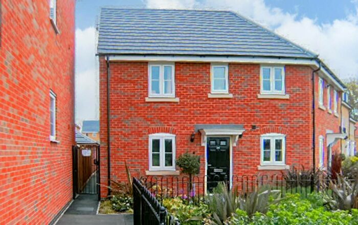 2 Bedroom Maisonette To Rent In Cartwright Way, Beeston, NG9