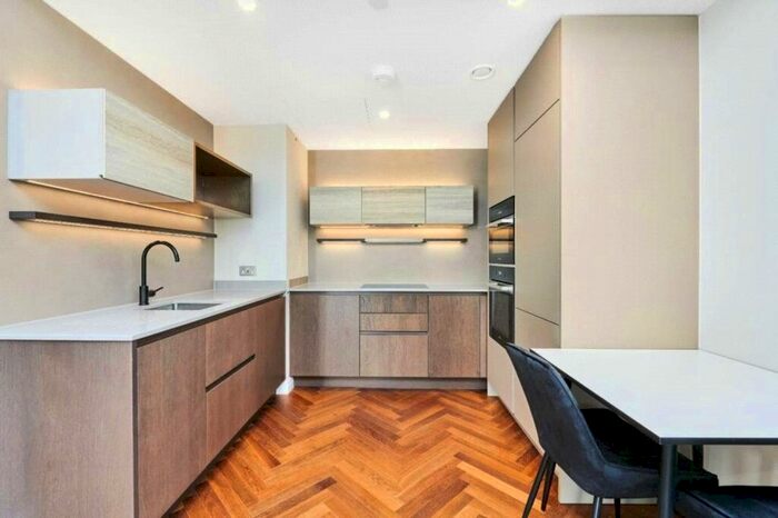 1 Bedroom Flat To Rent In Saxon House, London, SW6