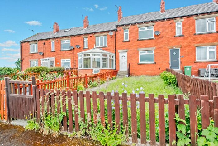 2 Bedroom Terraced House For Sale In Westroyd Avenue, Cleckheaton, West Yorkshire, BD19