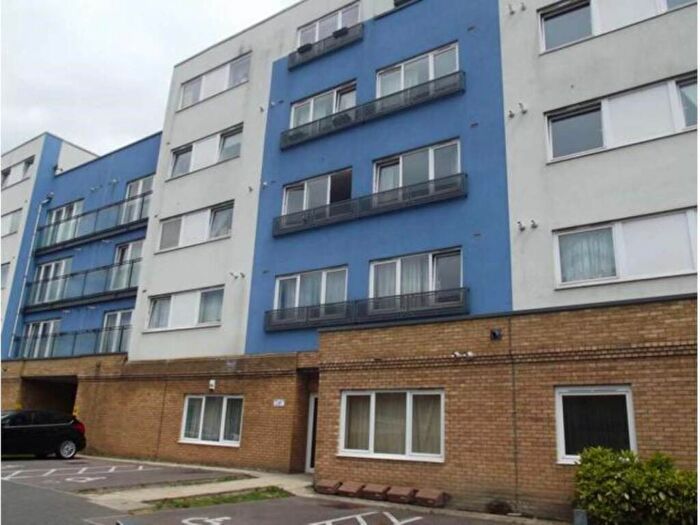 1 Bedroom Flat To Rent In Tump House, Thamesmead, Royal Greenwich, SE28