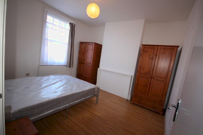 1 Bedroom Flat To Rent In Beatrice Avenue, Norbury, London, SW16