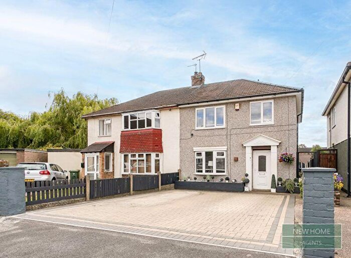 3 Bedroom Semi-Detached House For Sale In Farndon Way, Mansfield, NG19