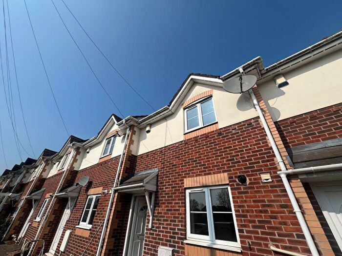 2 Bedroom House To Rent In Philip Street, Cardiff, CF11